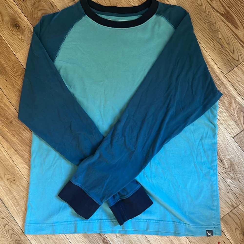 Eddie Bauer Raglan Shirt